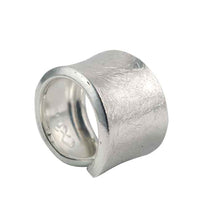 Load image into Gallery viewer, Anillo Luna Plana Concavo Plata
